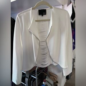 Cute cutout accent light jacket